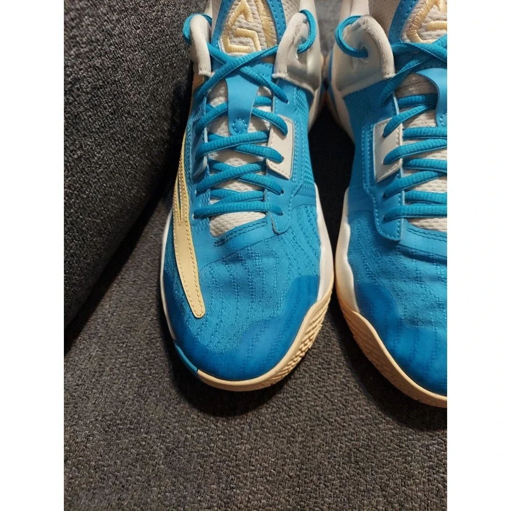 NIKE GIANNIS IMMORTALITY 3 LOW Sz 9 Tennis Shoes Sneakers Athletic Aqua Blue Men